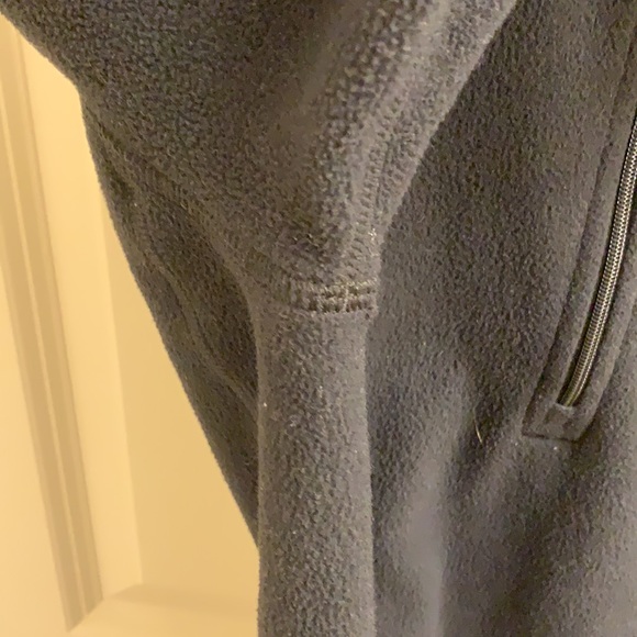 Patagonia 1/4 zip fleece - Picture 6 of 6